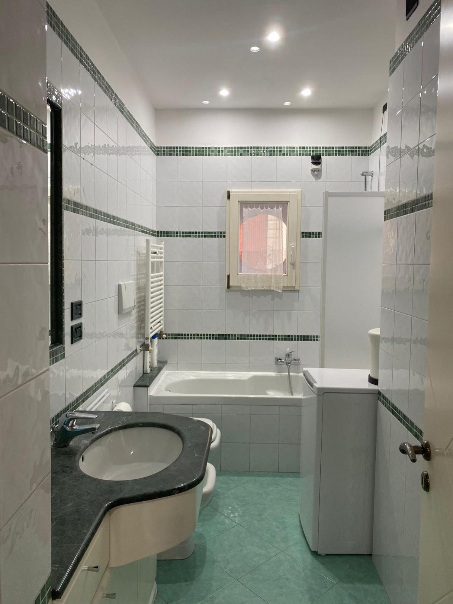 מטרה Casa Vacanze Domus Centrale מראה חיצוני תמונה