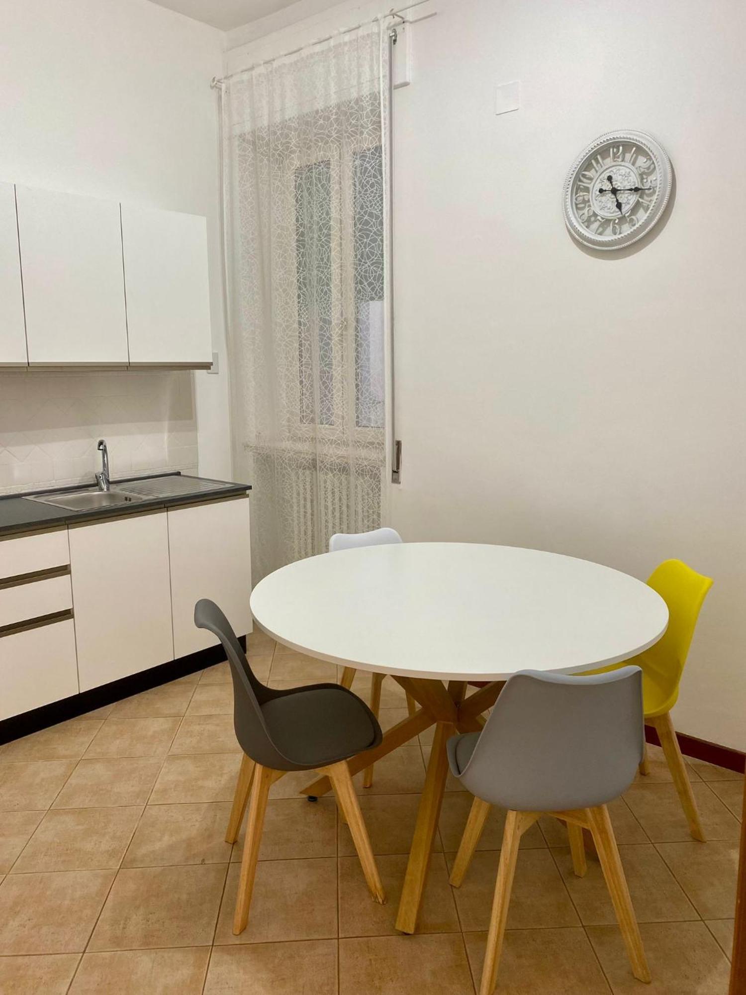 מטרה Casa Vacanze Domus Centrale מראה חיצוני תמונה